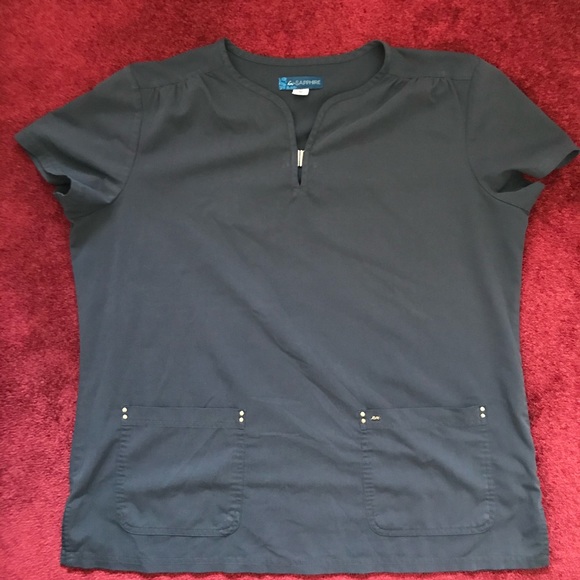 XL koi scrub top